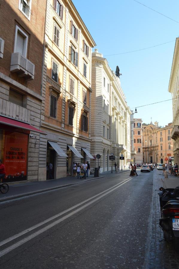 Leoncino 36 In * Rom